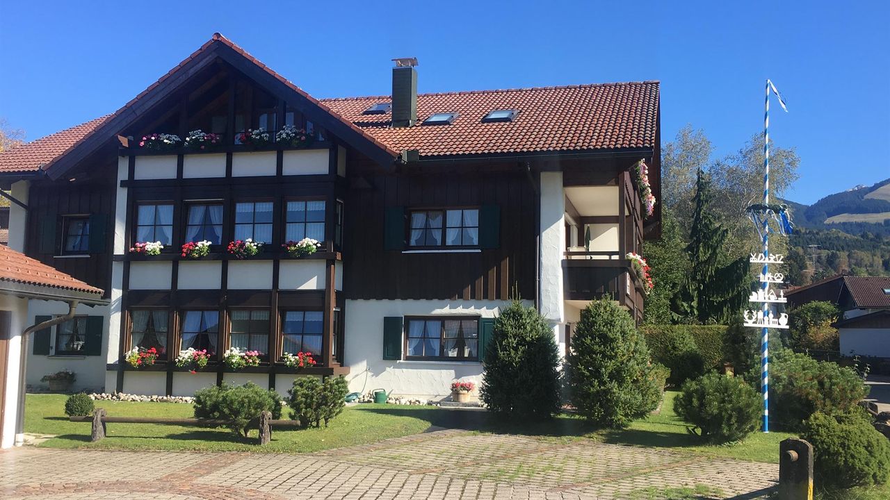 Hausansicht von Westen Hausansicht von Westen